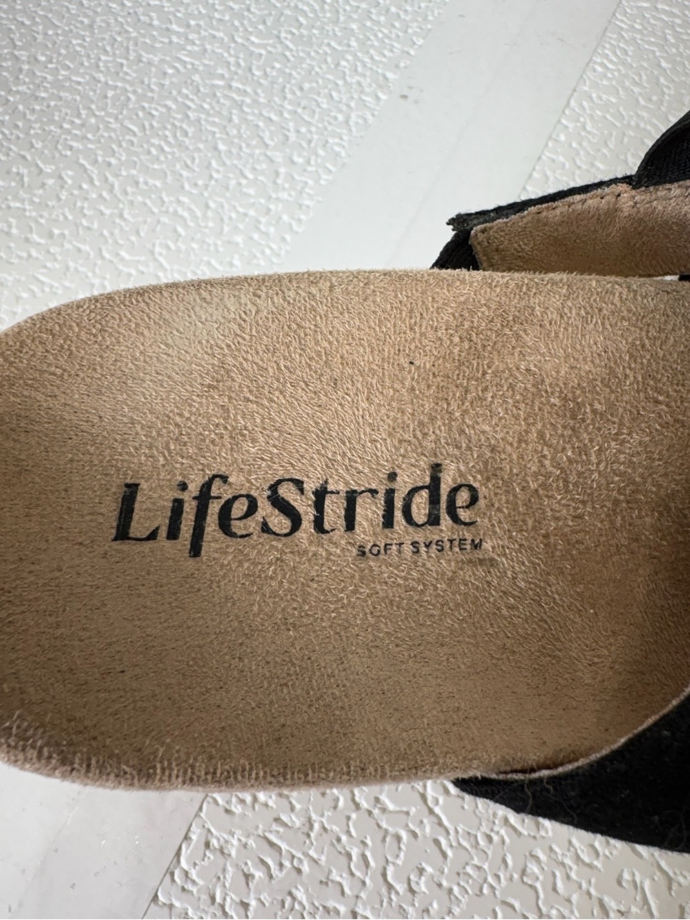 Life Stride Black Cross-Strap Wedge Sandals s317 - Picture 5 of 6